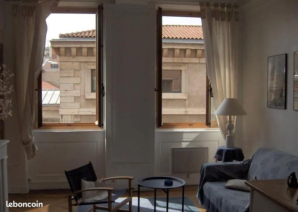 Appartement 2 pièces 52 m² · à Lyon · 52 m² · 990 €/mois