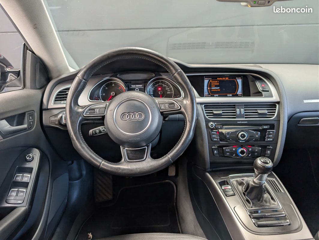 AUDI A5 SPORTBACK 2.0 TDI 136ch Ambiente - Intérieur cuir - Régulateur de vitesse - Clim auto (image 19)
