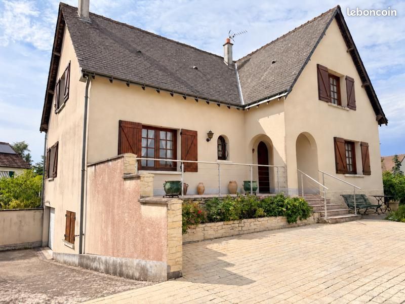 Maison 6 pièces 165 m² · à Chambray-lès-Tours · 165 m² · 328 999 €