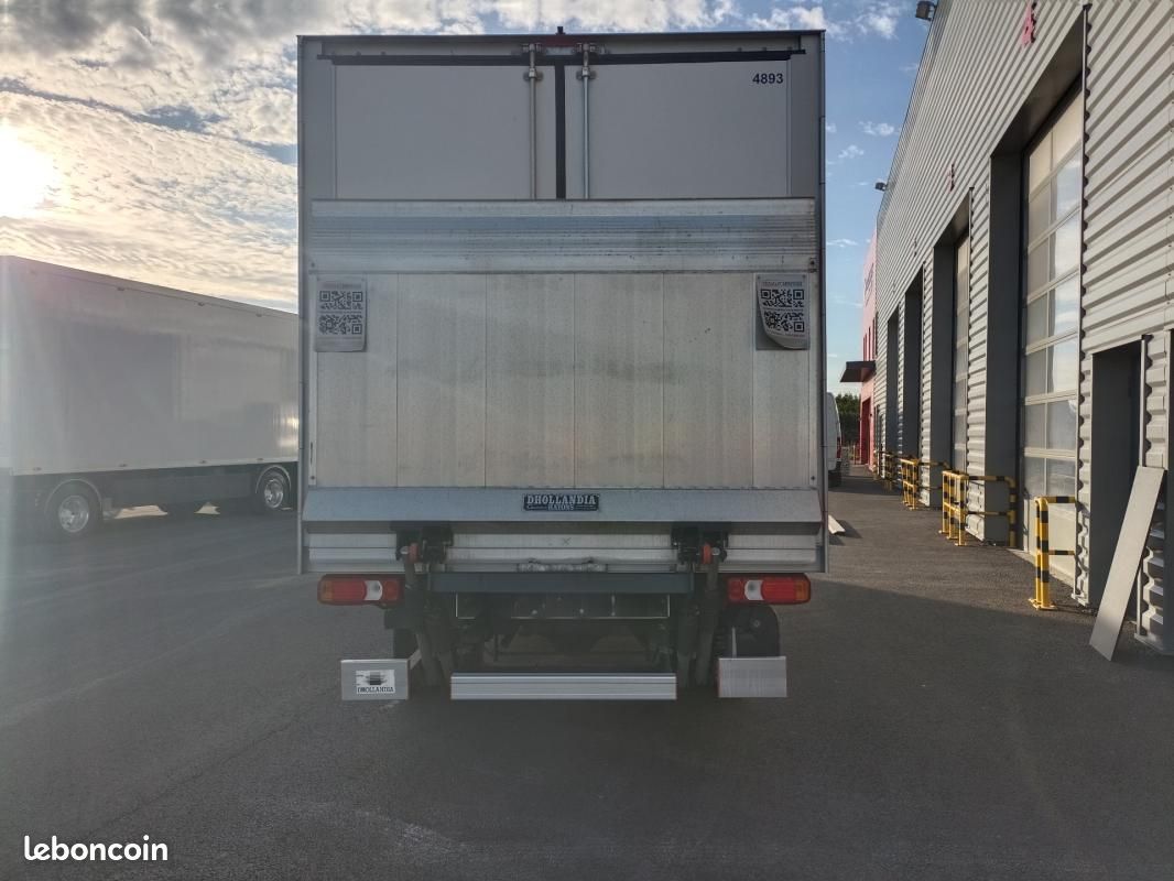 Iveco Daily CHASSIS CABINE FRIGO POSITIF/NEGATIF 12M3 160 CV RJ HAYON 3,5 T (image 6)