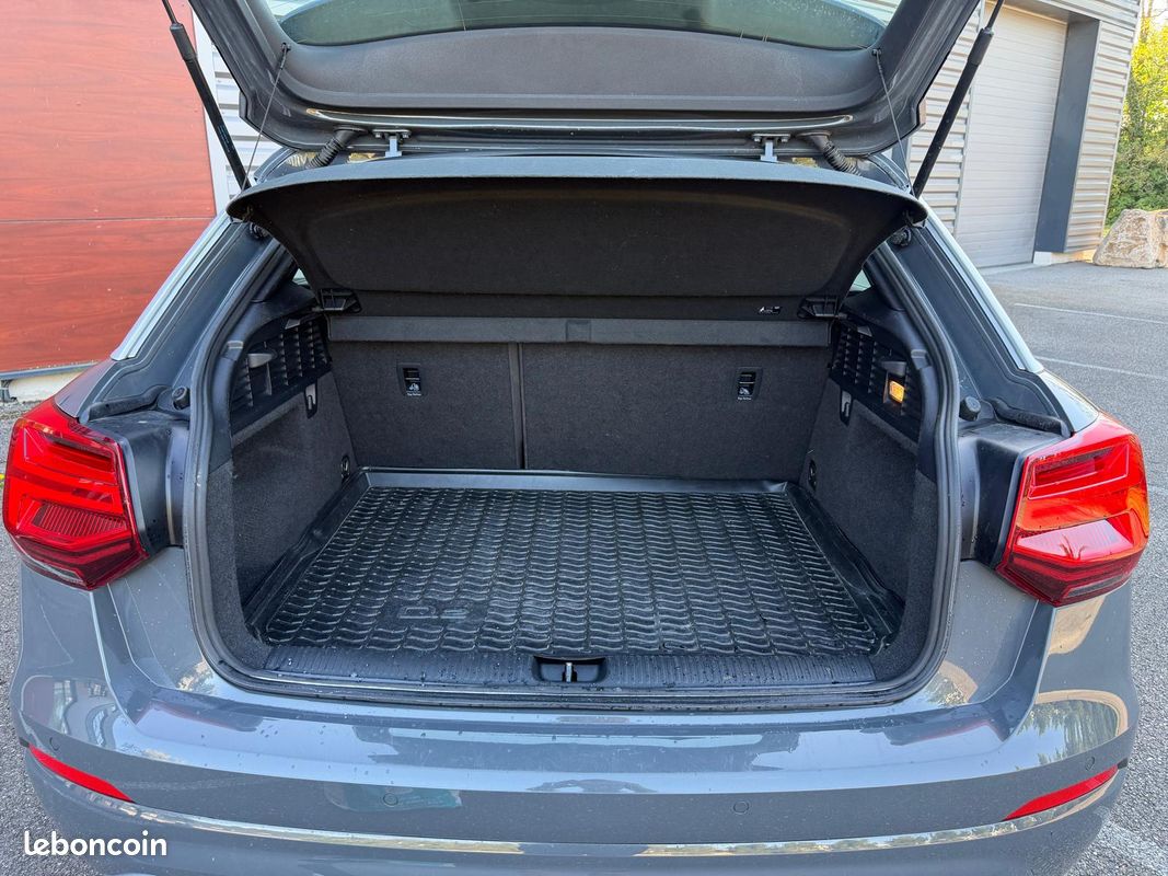 AUDI Q2 35 TDI 150 S LINE S TRONIC 7 - Française - Révisé pour la vente (image 10)