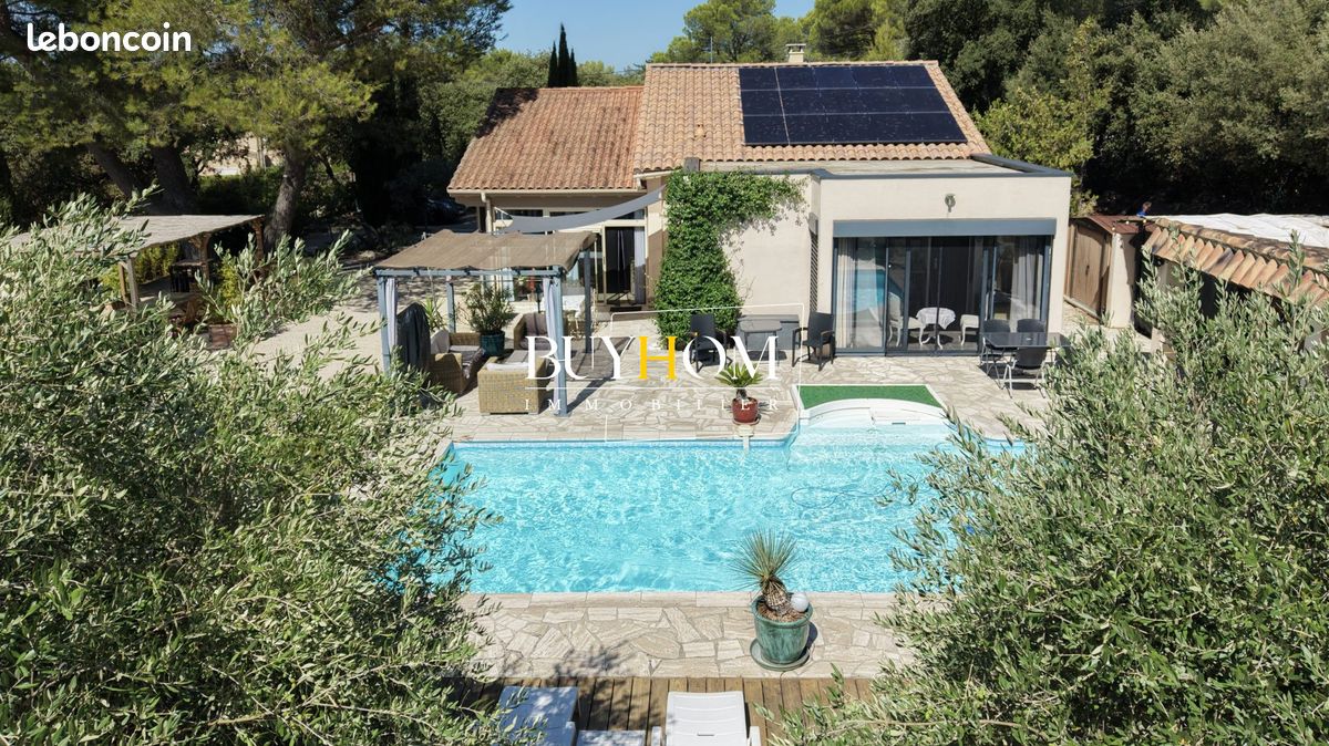 Maison 6 pièces 162 m² · à L'Isle-sur-la-Sorgue · 162 m² · 590 000 €