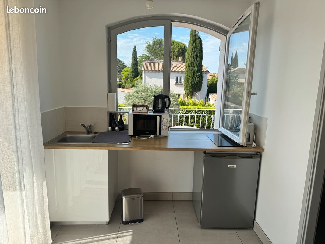 Appartement 2 pièces 18 m² · à Pertuis · 18 m² · 600 €/mois
