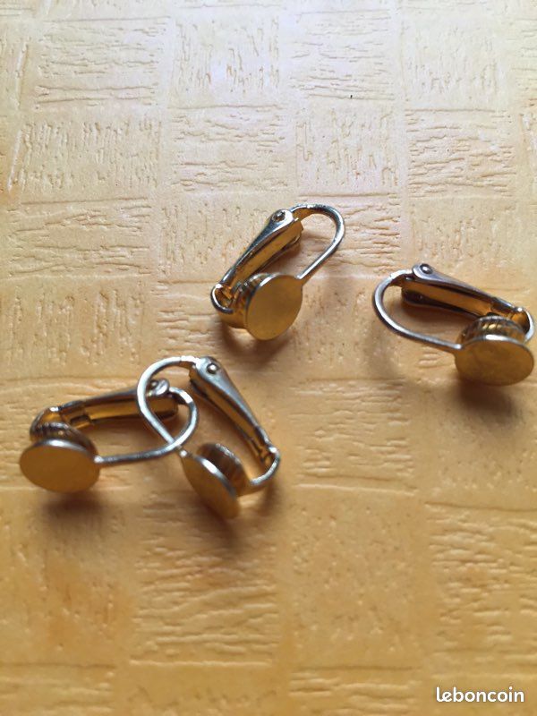 Boucle dormeuse pour fabrication de bijoux (image 1)