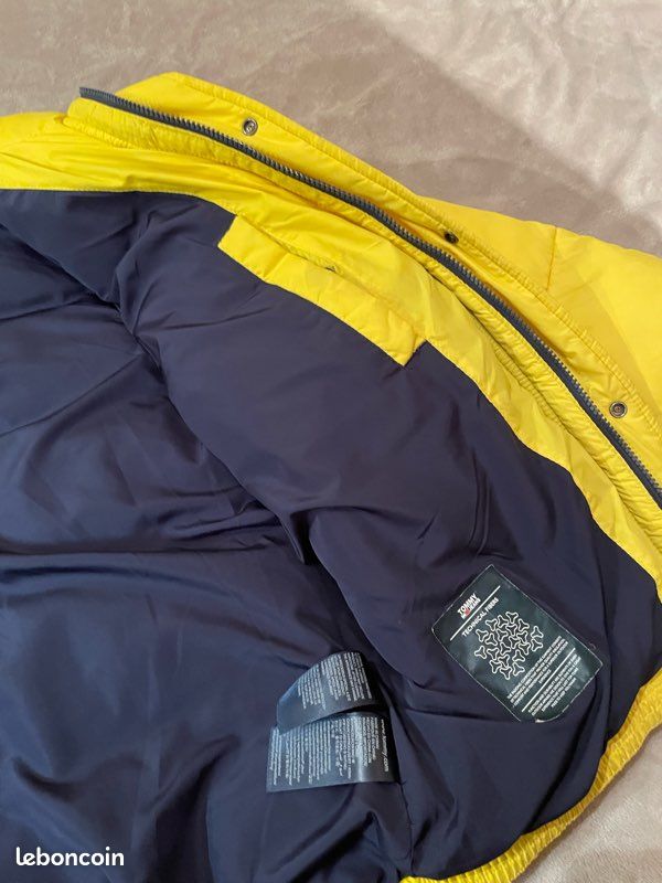 Doudoune Tommy Jeans Vêtements