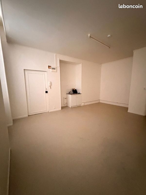 Appartement 1 pièce 29 m² · à Saint-Quentin · 29 m² · 290 €/mois