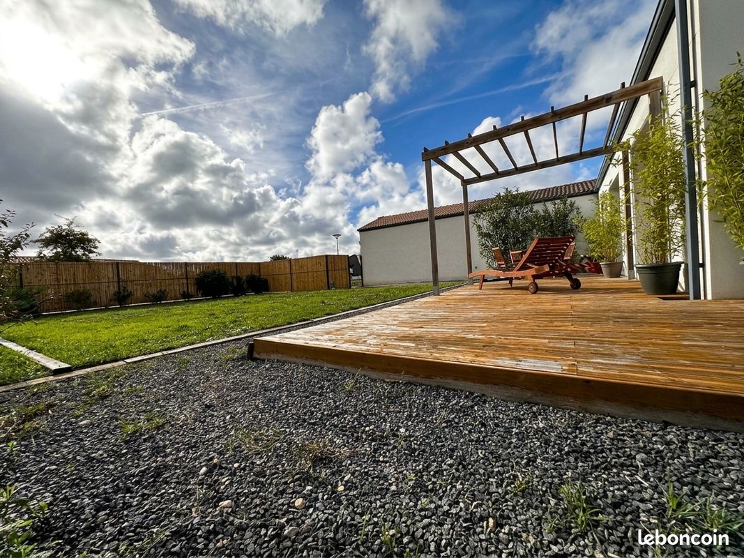 Maison 5 pièces 140 m² · à Sallertaine · 140 m² · 329 000 €