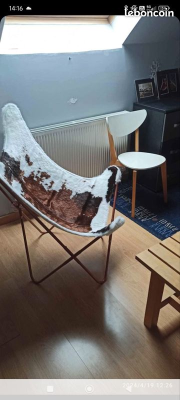 Fauteuil papillon (image 2)