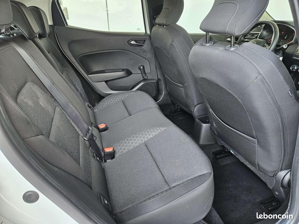 RENAULT CLIO 1.5 Blue DCI 85 Business 5 PLACES (image 11)