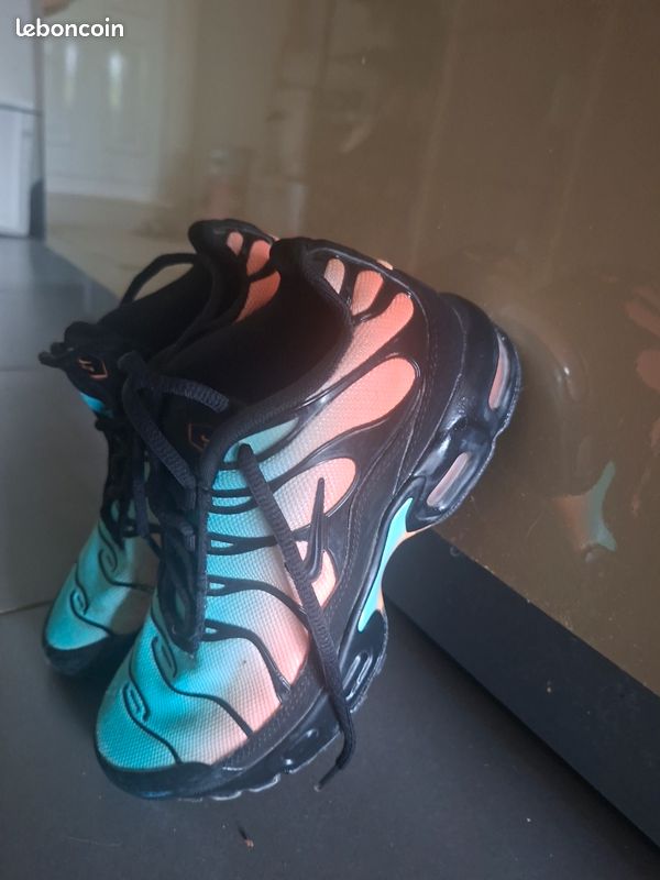 Basket nike véritable taille 35 portez 2 fois (image 3)