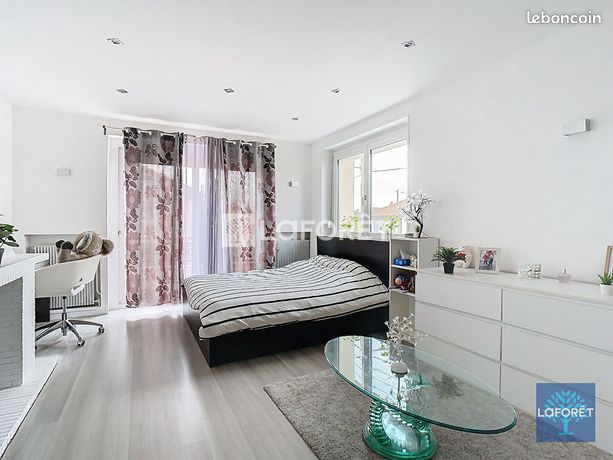 Maison 8 pièces 166 m²