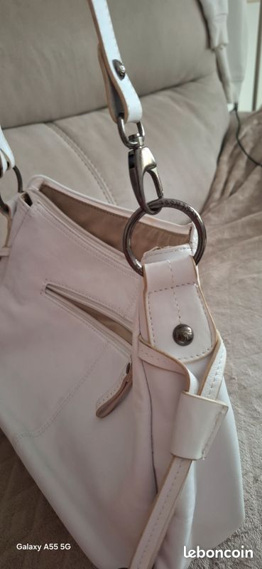 Sac a main blanc tout cuir Kerensse TBE (image 9)