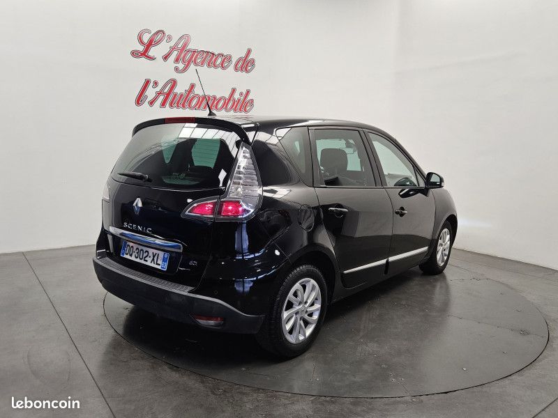 Renault SCENIC III Scénic III 1.6 dci 130 ch / GPS / Radar / Écran / Régulateur / (image 9)