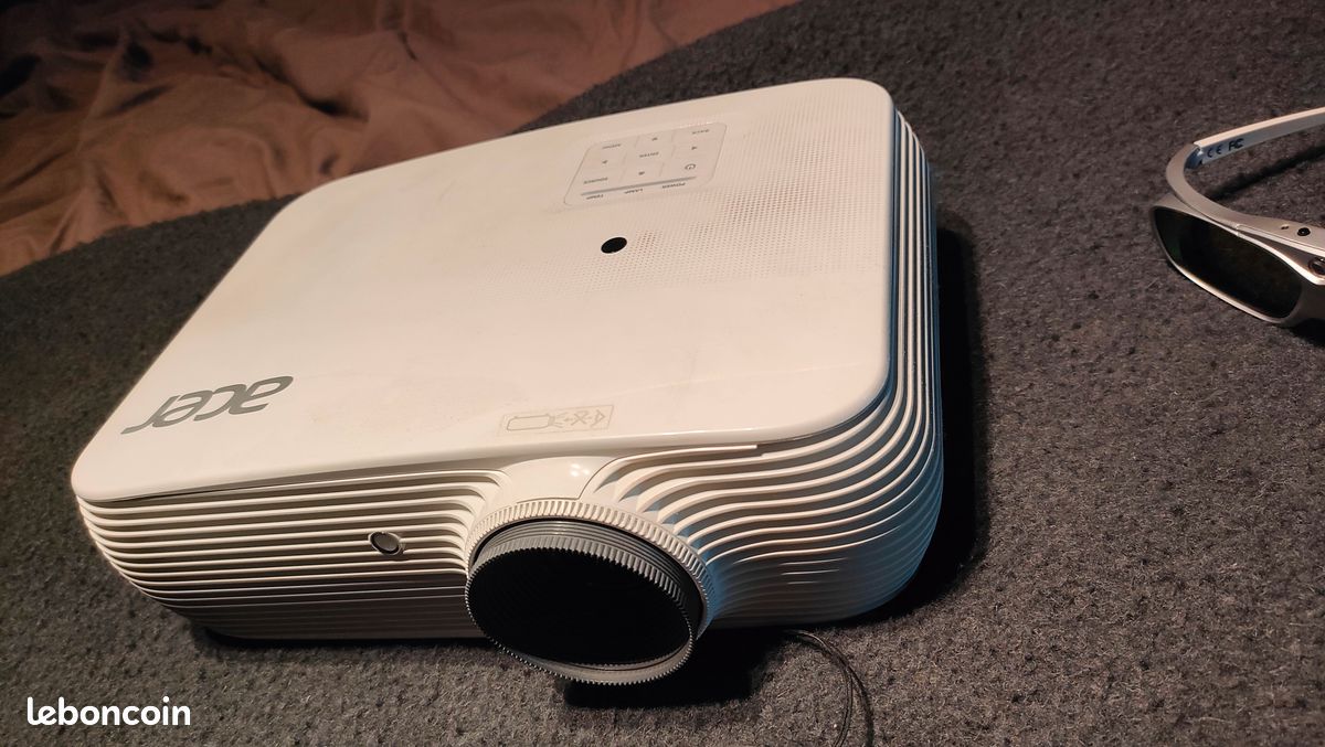 Projecteur acer h5382bd avec lunettes acer 3d Photo, audio vidéo