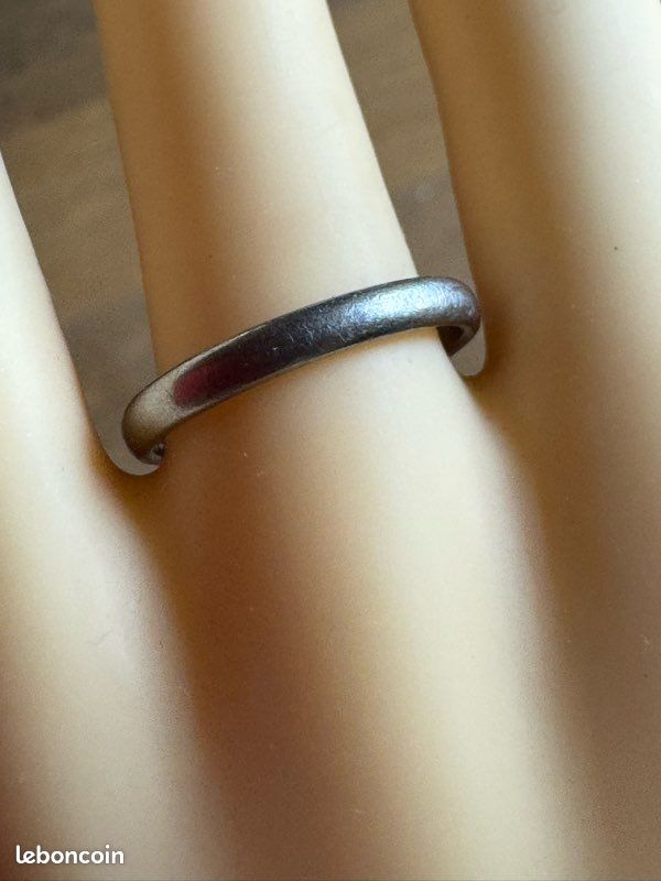 Bague en acier Riche – design sobre et intemporel – taille 56