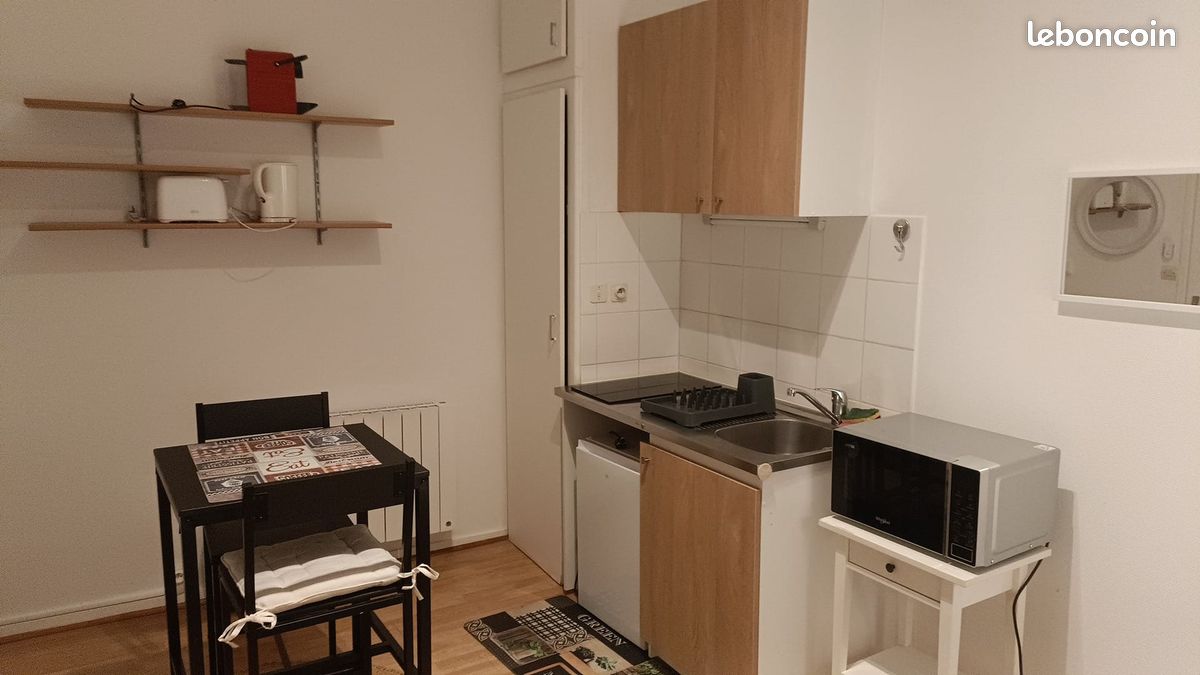 Appartement 1 pièce 13 m² · à Grenoble · 13 m² · 430 €