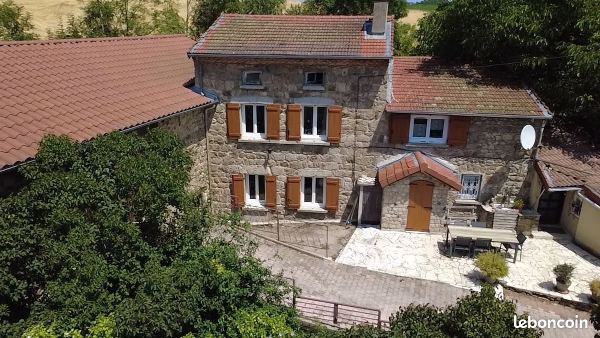 Maison 5 pièces 140 m² · à Monistrol-sur-Loire · 140 m² · 385 000 €