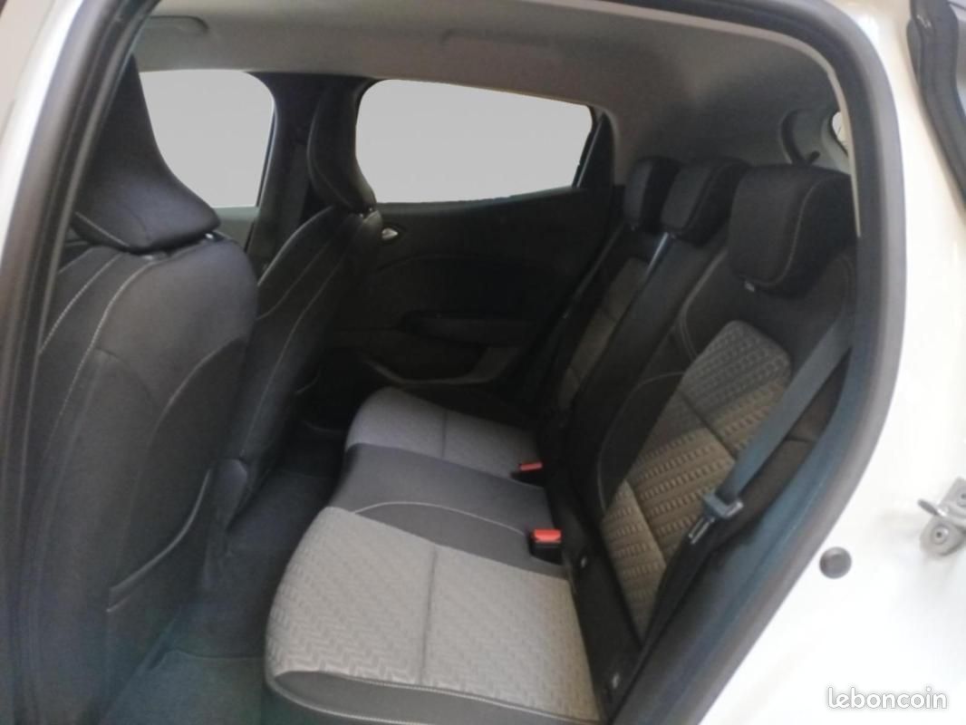 Renault Clio V E-Tech hybride 145 Evolution (image 12)