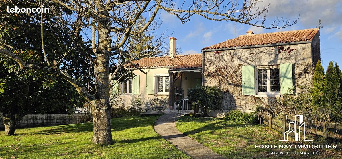 Maison 7 pièces 220 m² · à Marans · 220 m² · 354 000 €