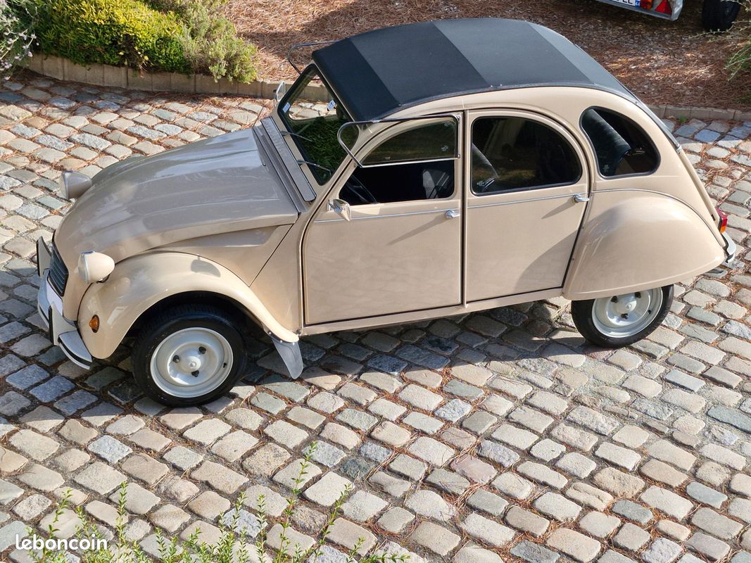 Citroën 2 CV /6 AZKA - Voitures
