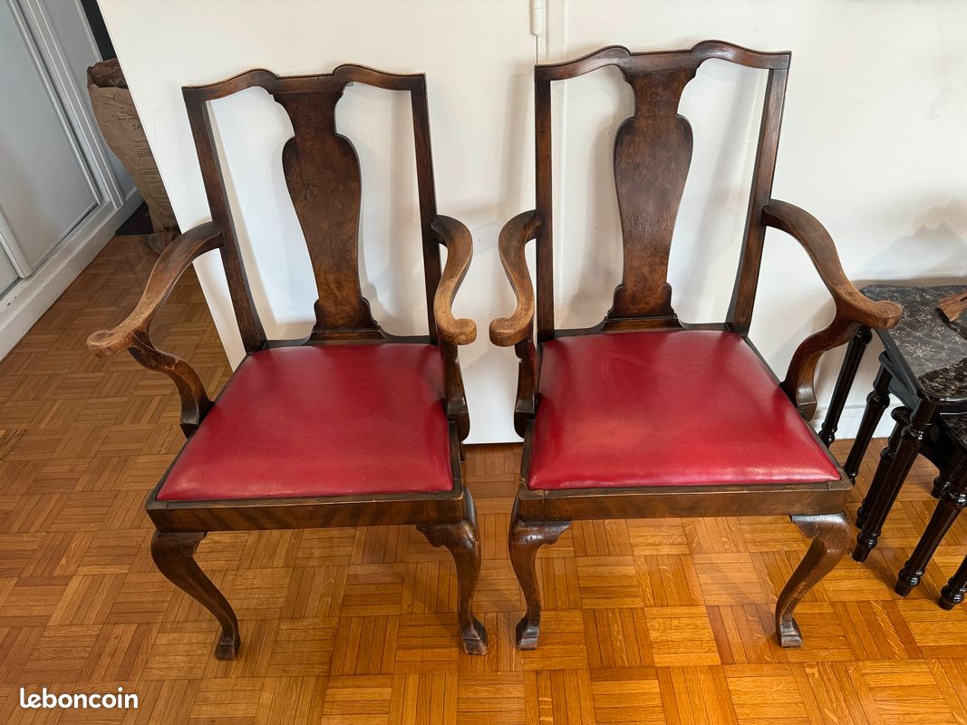 Chaises anciennes en bois (image 3)