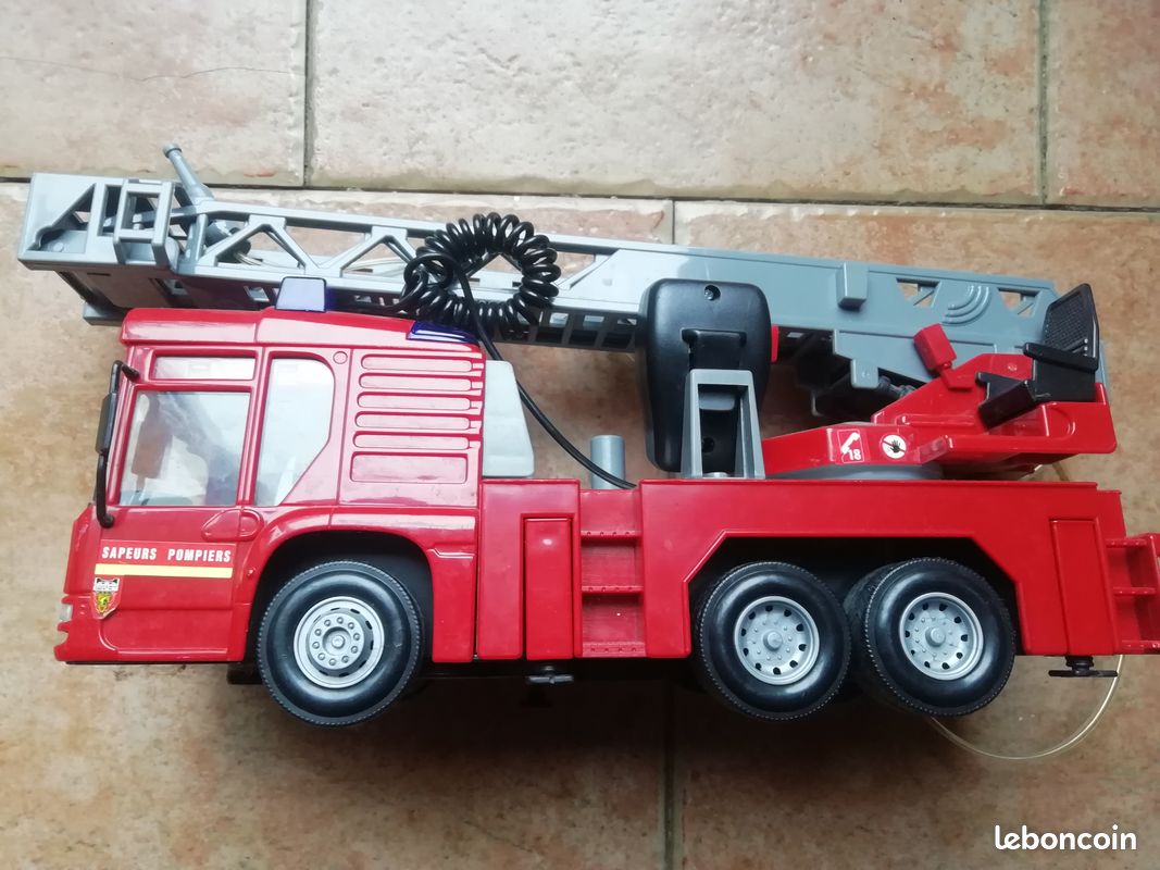 Camion de pompiers (image 2)