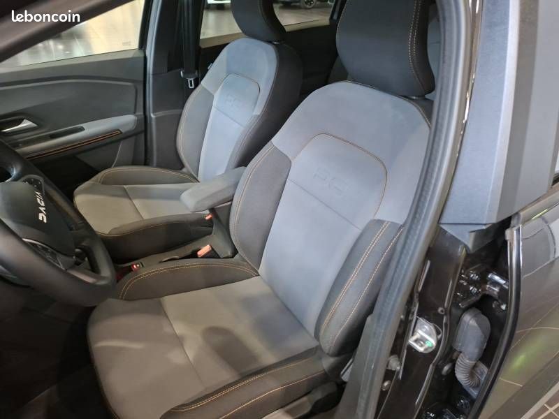 Dacia Jogger Hybrid 140 7 places GSR2 Extreme (image 30)