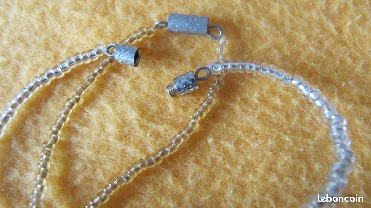 Lot de 2 pendentifs en perles colorées (image 3)