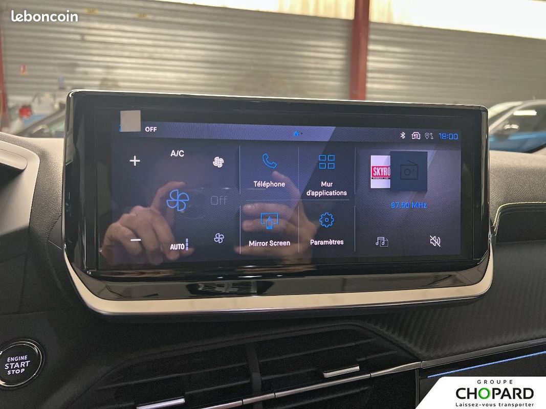 PEUGEOT 208 Electrique 54 kWh 156ch GT (image 13)