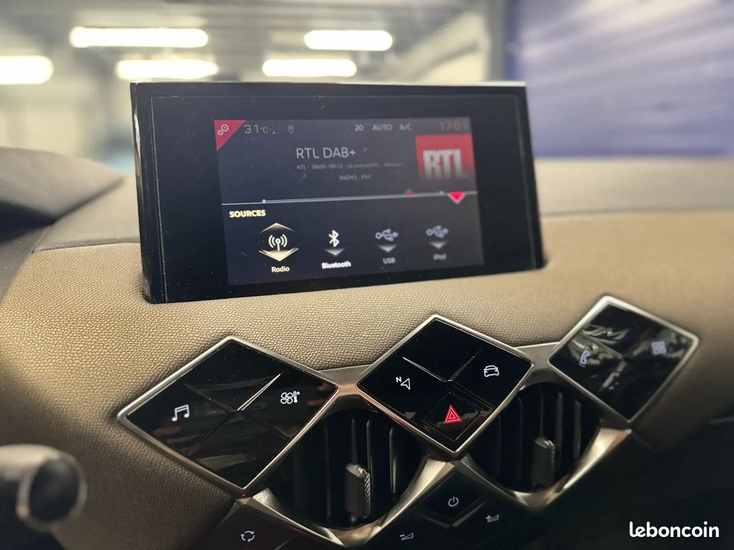 DS DS 3 Crossback Chic 1.5L Diesel 102ch - Suivi complet - 2021 (image 20)