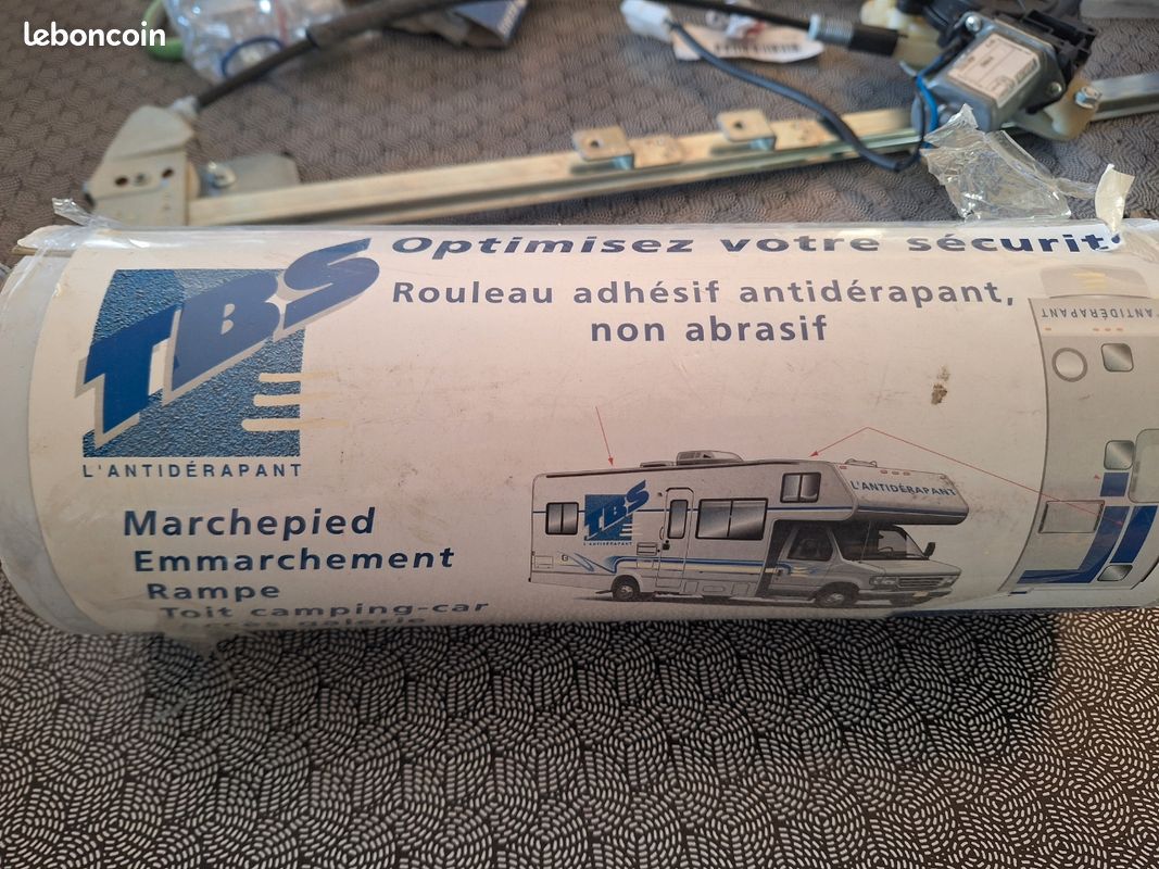 Bande antidérapante (image 1)
