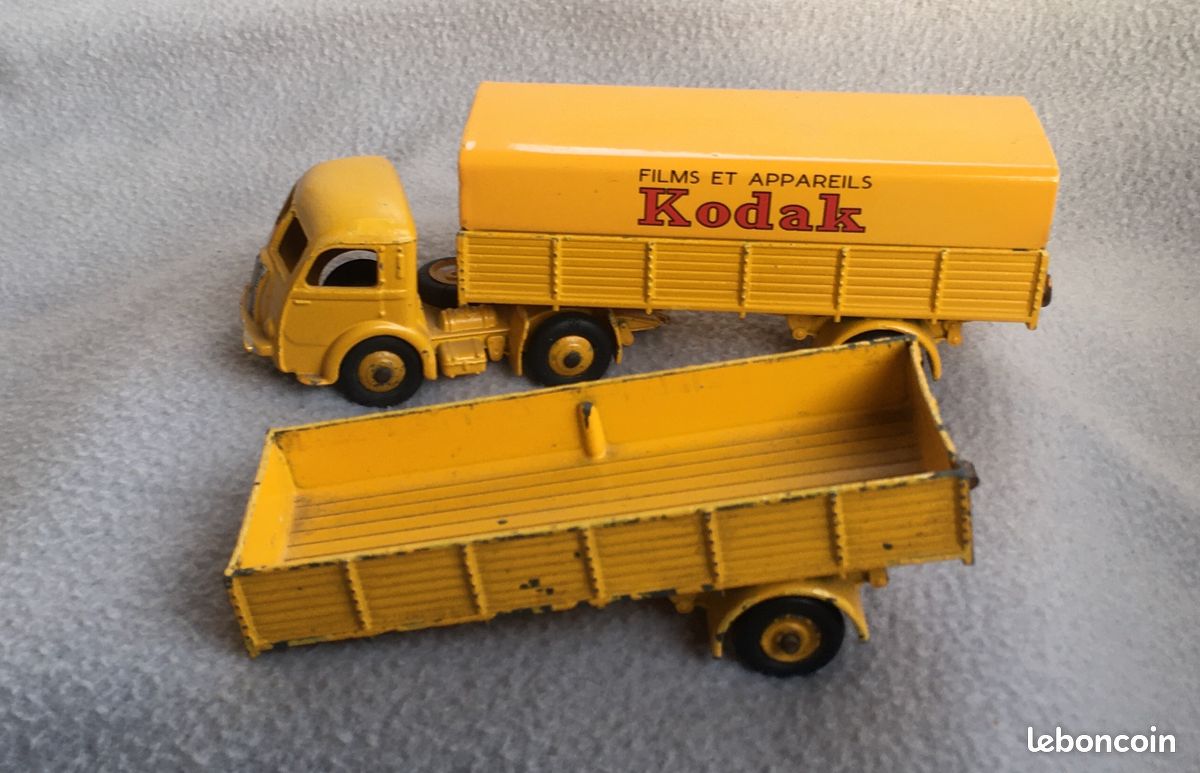 Camion Dinky Toys Panhard Kodak Ancien - Réf 32 AJ - Avec Bâche D'origine