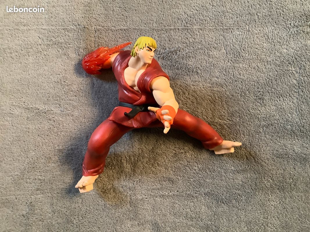 Figurine Altaya Premium Street Fighter – Ken – Hors Série, Collection Jeu Vidéo