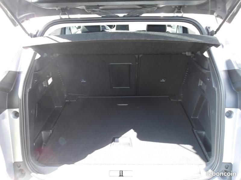 Peugeot 3008 1.5 BlueHDi 130ch S&S Allure (image 17)