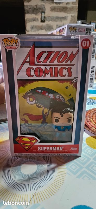 Figurine Pop Superman Action Comics (image 1)