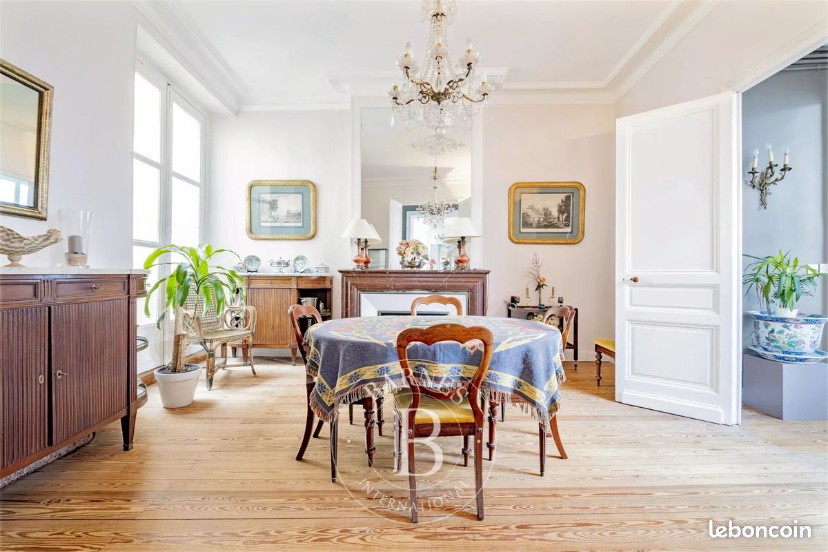 Appartement 5 pièces 205 m² · à Bordeaux · 205 m² · 745 000 €