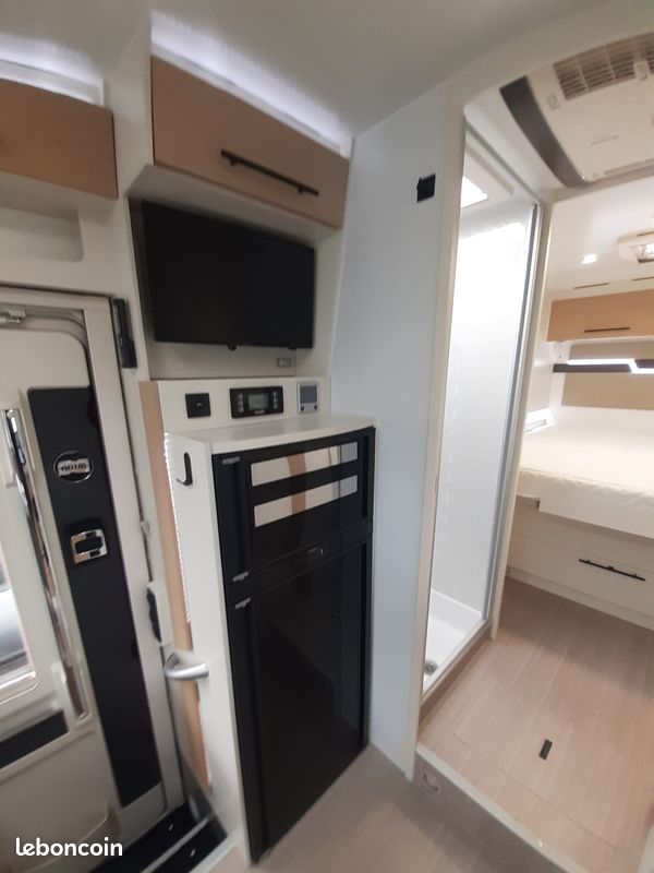 Intégral NOTIN CALVIA CF ELITE EDITION – 160 CV BVA – 14 995 km – REMISE - 6 000 (image 6)