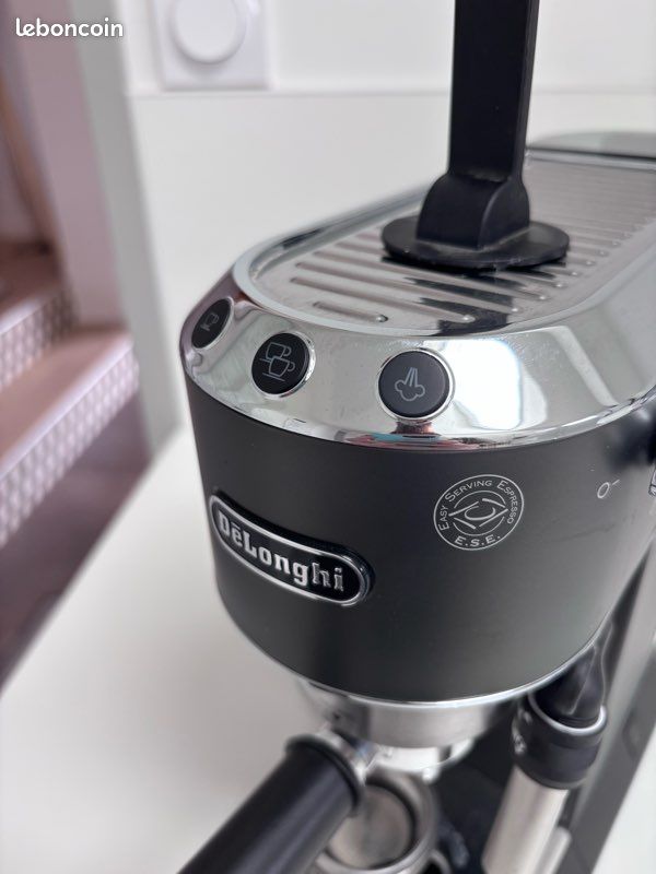 Cafetière delonghi Dedica (image 3)
