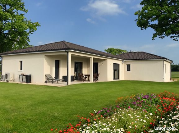 Maison 90 m² · à Champcevinel · 90 m² · 180 000 €