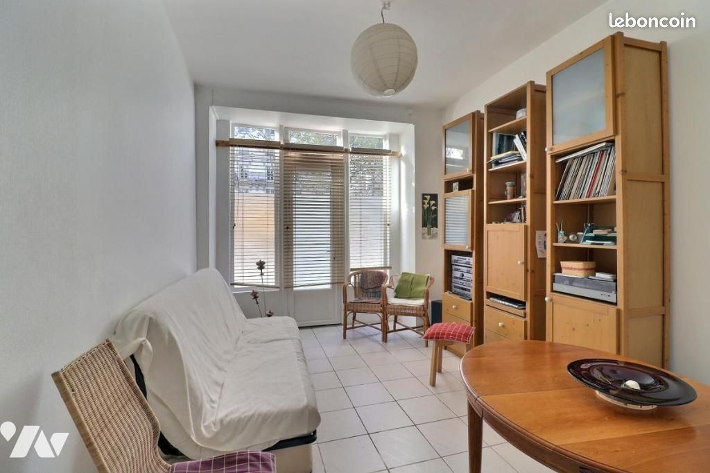 Appartement 2 pièces 44 m² · à Paris · 44 m² · 416 000 €