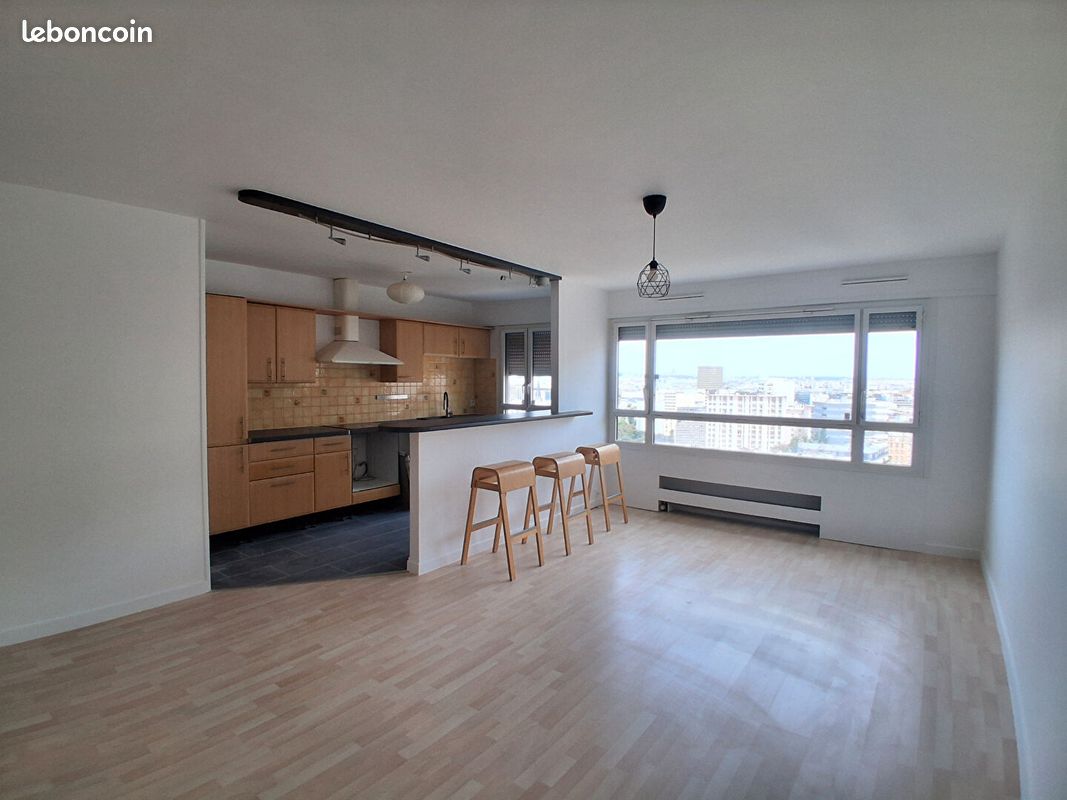 Appartement 2 pièces 55 m² · à Paris · 55 m² · 1 570 €