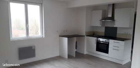 Appartement 3 pièces 48 m² · à Picquigny · 48 m² · 570 €