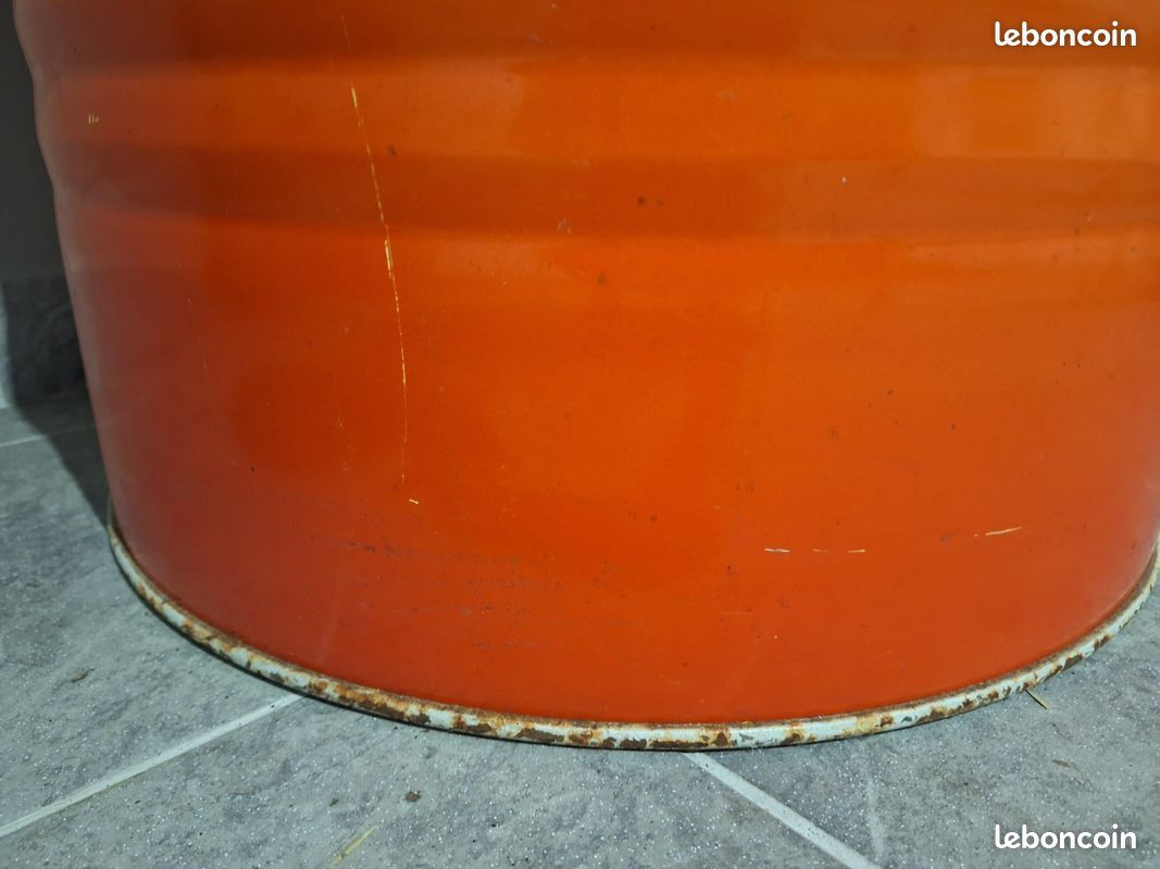 Baril MOTUL 200L – déco industrielle – idéal table / bar / loft (image 4)