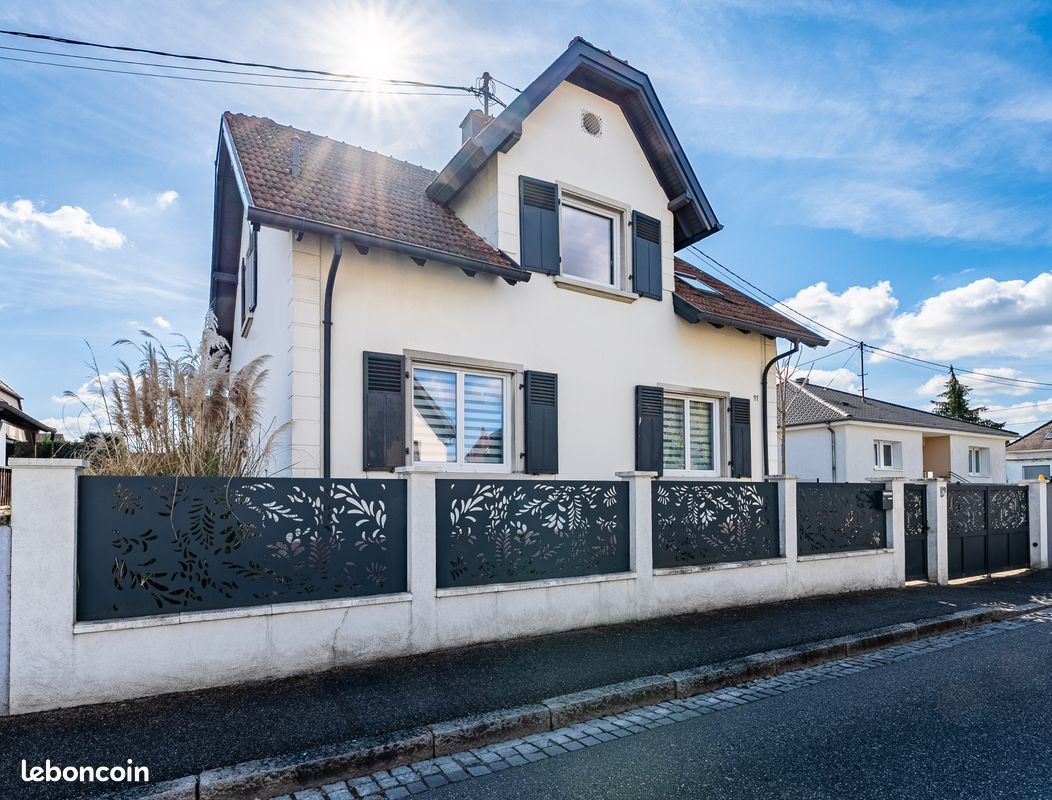 Maison 6 pièces 126 m² · à Hoerdt · 126 m² · 399 500 €