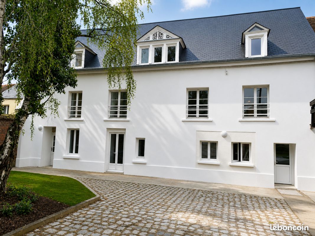 Parking 2 pièces 47 m² · à Beauvais · 47 m² · 800 €/mois