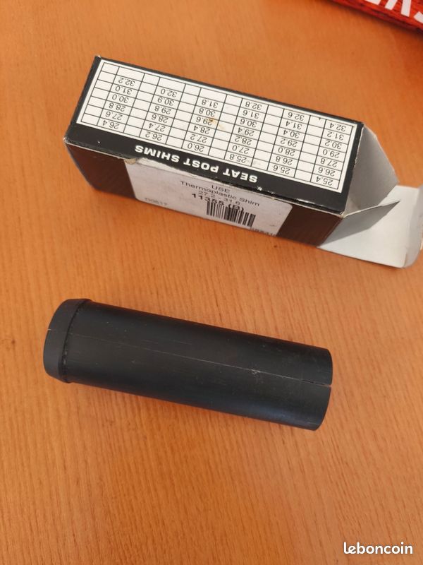 Adaptateur / Réducteur tige de selle USE (27.2 mm vers 31.6 mm) – Très bon état (image 4)