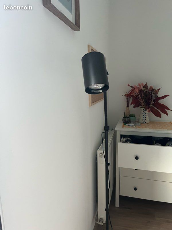 Lampe IKEA (image 2)