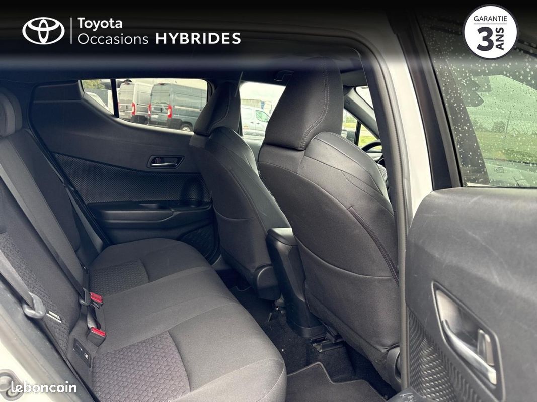 Toyota C-HR 1.8 Hybride 122ch Design Ultimate E-CVT (image 7)