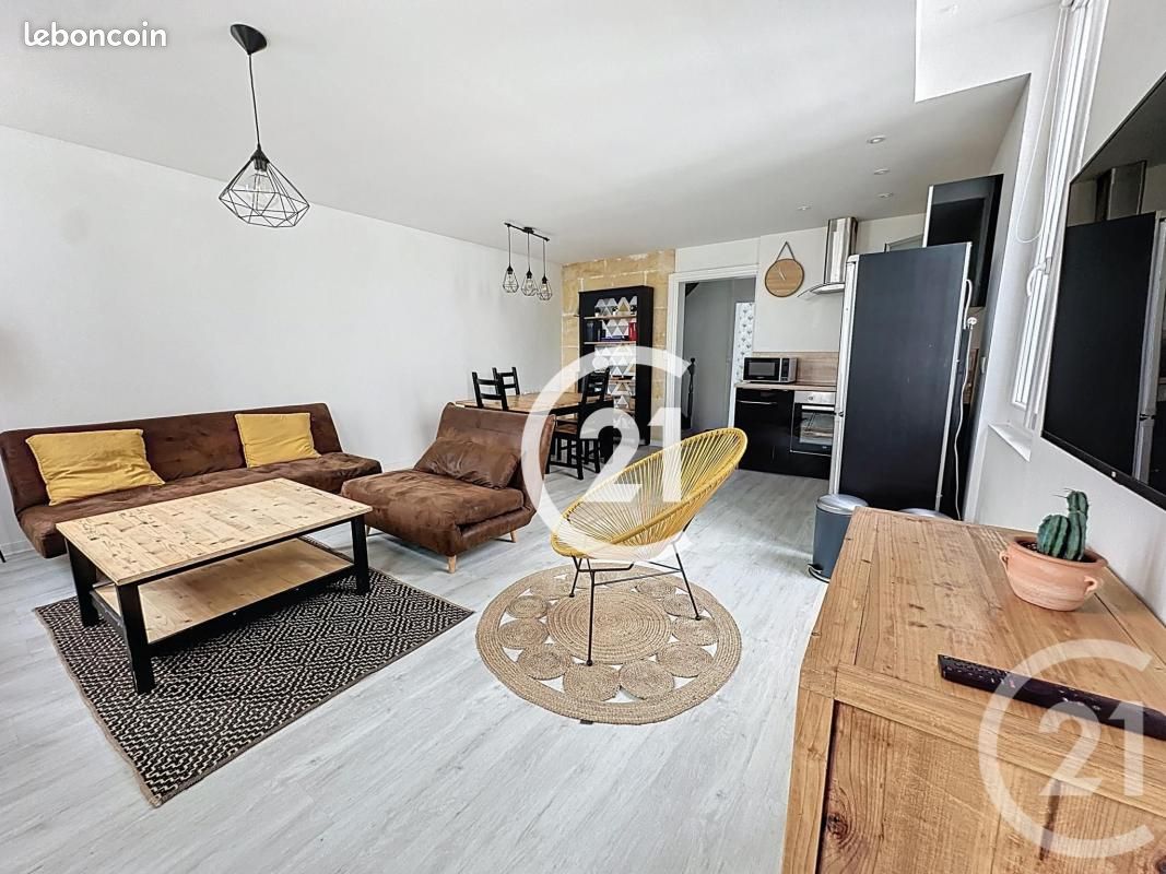 Appartement 3 pièces 70 m² · à Cognac · 70 m² · 815 €/mois