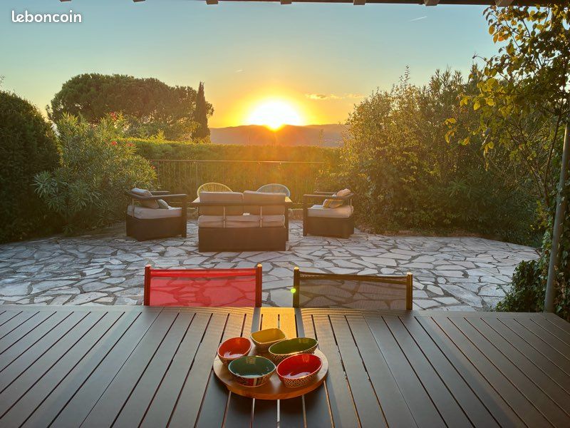 Maison 8 pièces 178 m² · à Étoile-sur-Rhône · 178 m² · 499 000 €